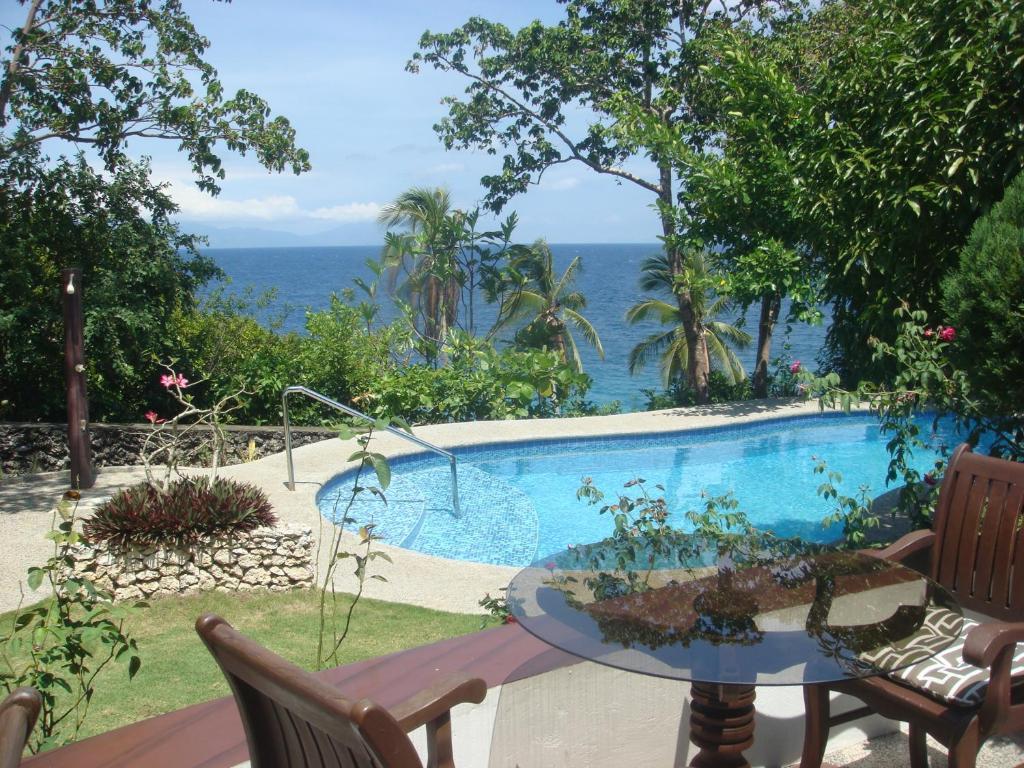 Padre Burgos Castle Resort Surigao Extérieur photo